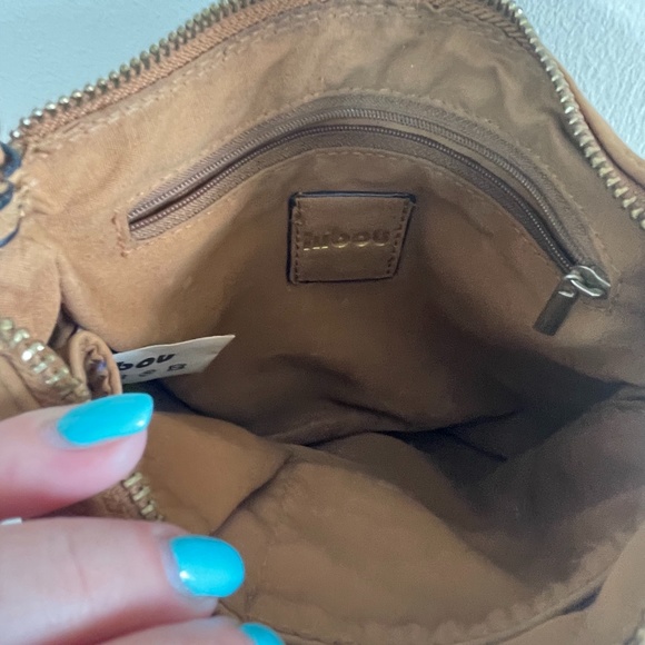 Hibou Fringe Cross Body Purse - Picture 6 of 6